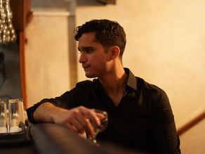 Andrés Obregón nos sorprende con “Ni Tequila”.