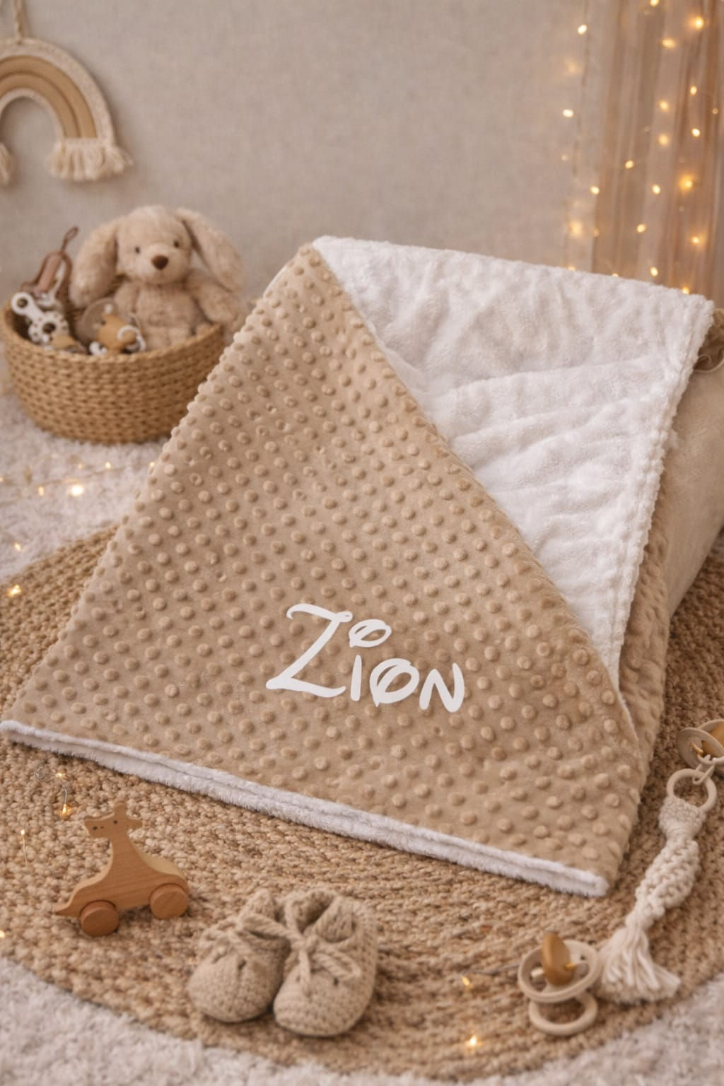 Couverture bébé personnalisée avec prénom en minky