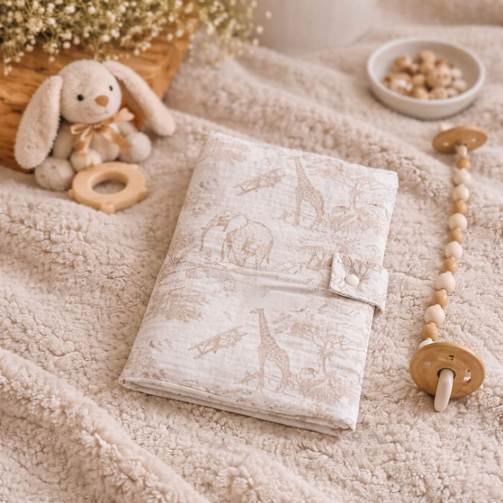Miniature : Protège carnet de santé bébé personnalisé – Gaze de coton avec prénom