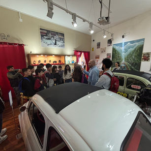 Una domenica ad Acquedolci tra ricordi e Fiat 500