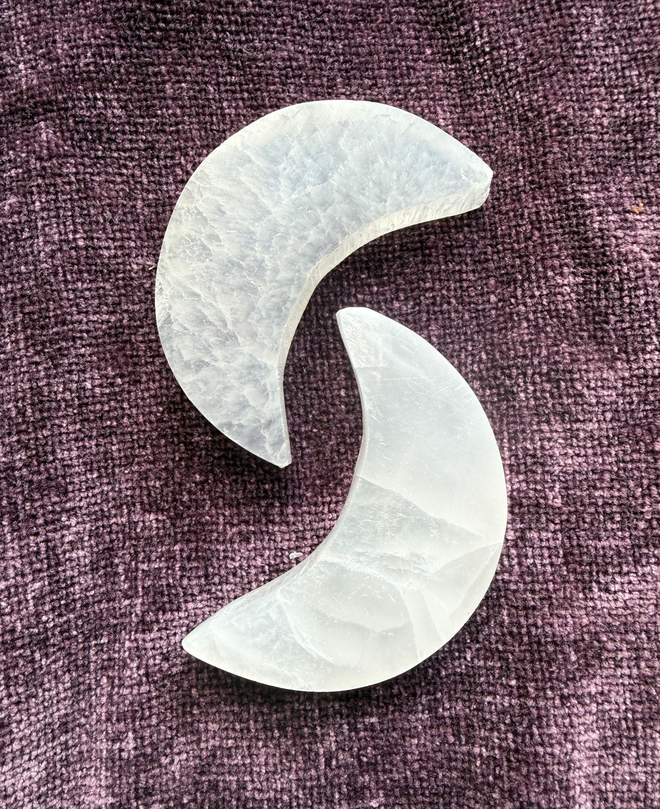 Selenite Moon ~Clarity~Feminine~Light~Charging~Clearing