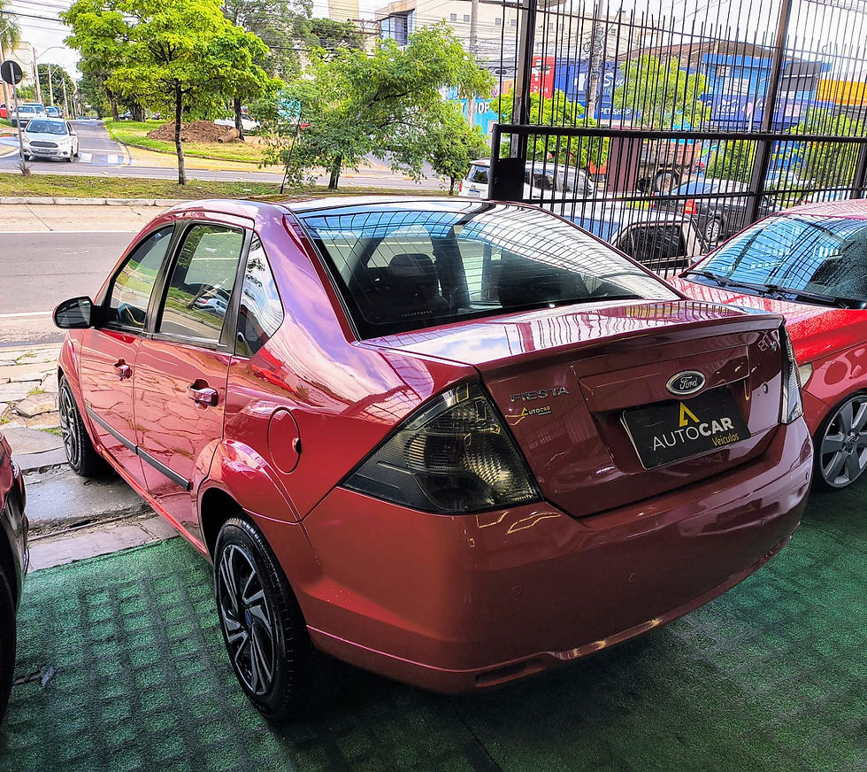 Miniatura: Fiesta sedan 1.6 2011