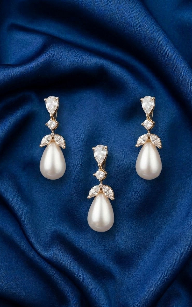 Pearl pendant set