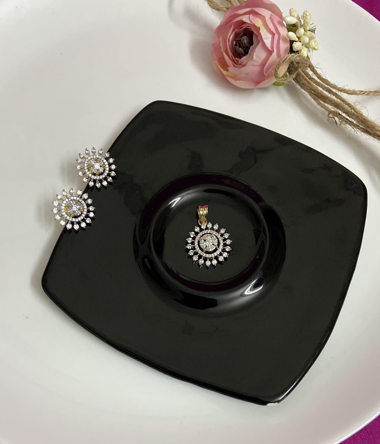 Sunshine pendant set