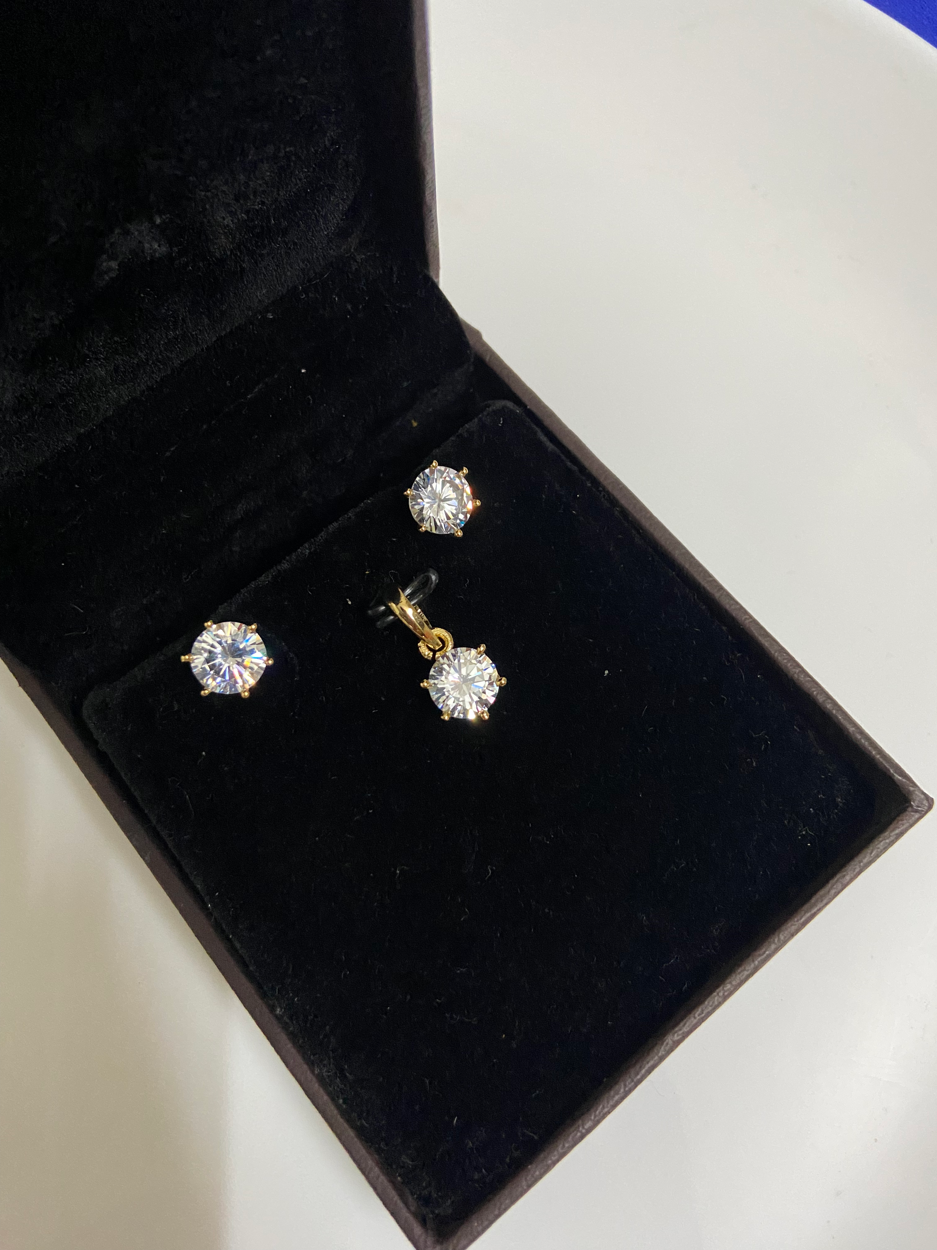 7 mm solitaire Pendant Set