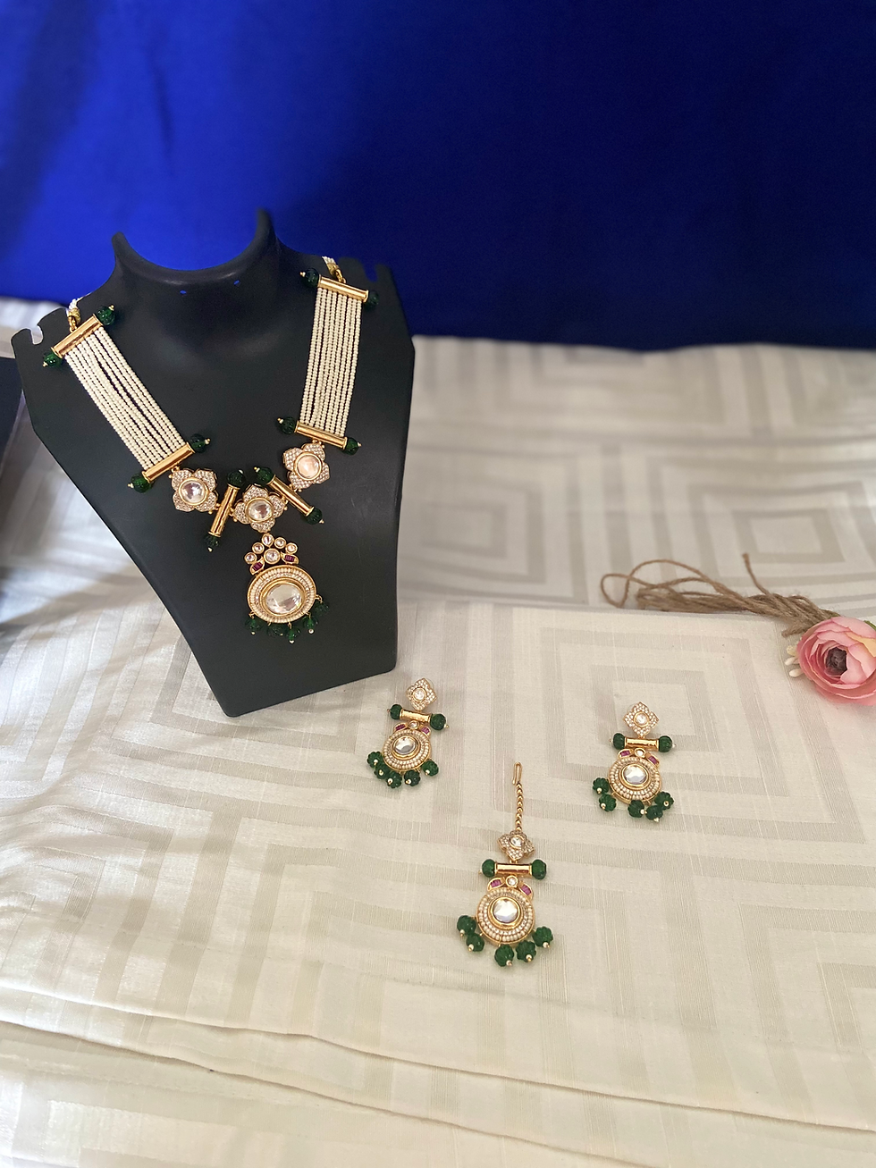 Thumbnail: Alia bhatt necklace set