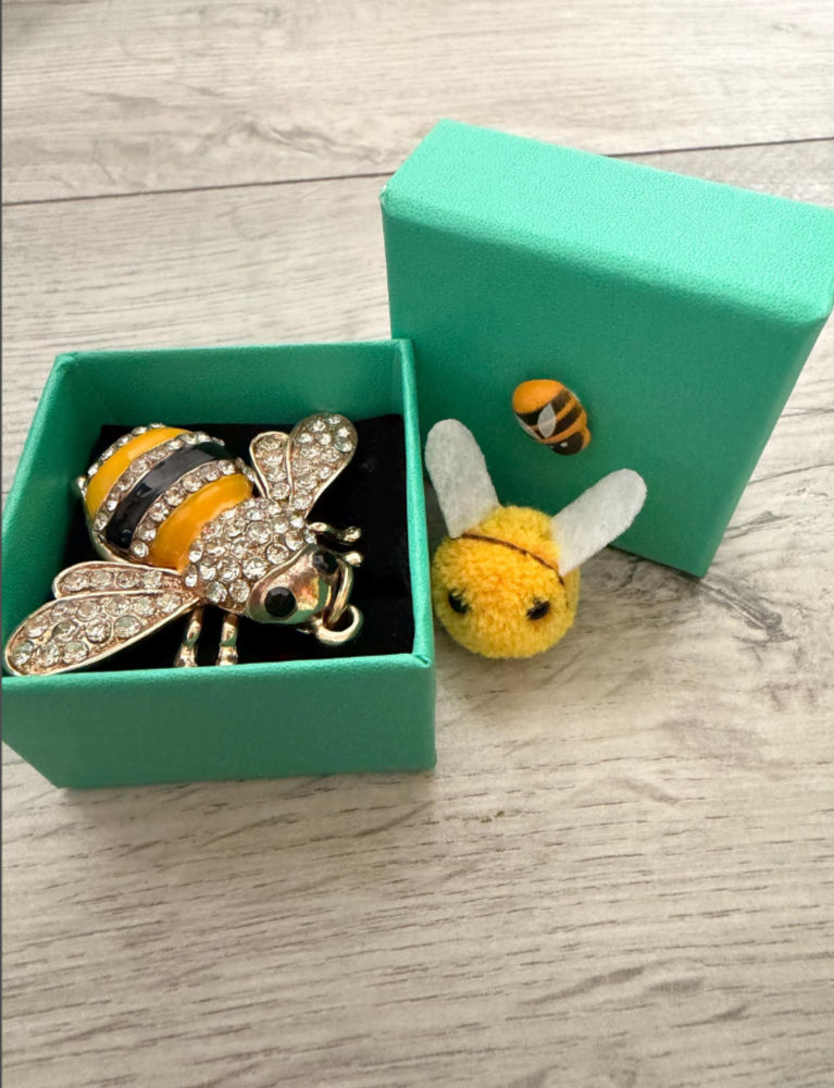 Thumbnail: Stunning Sparkly Bee Keyring | Bumblebee Bag Charm