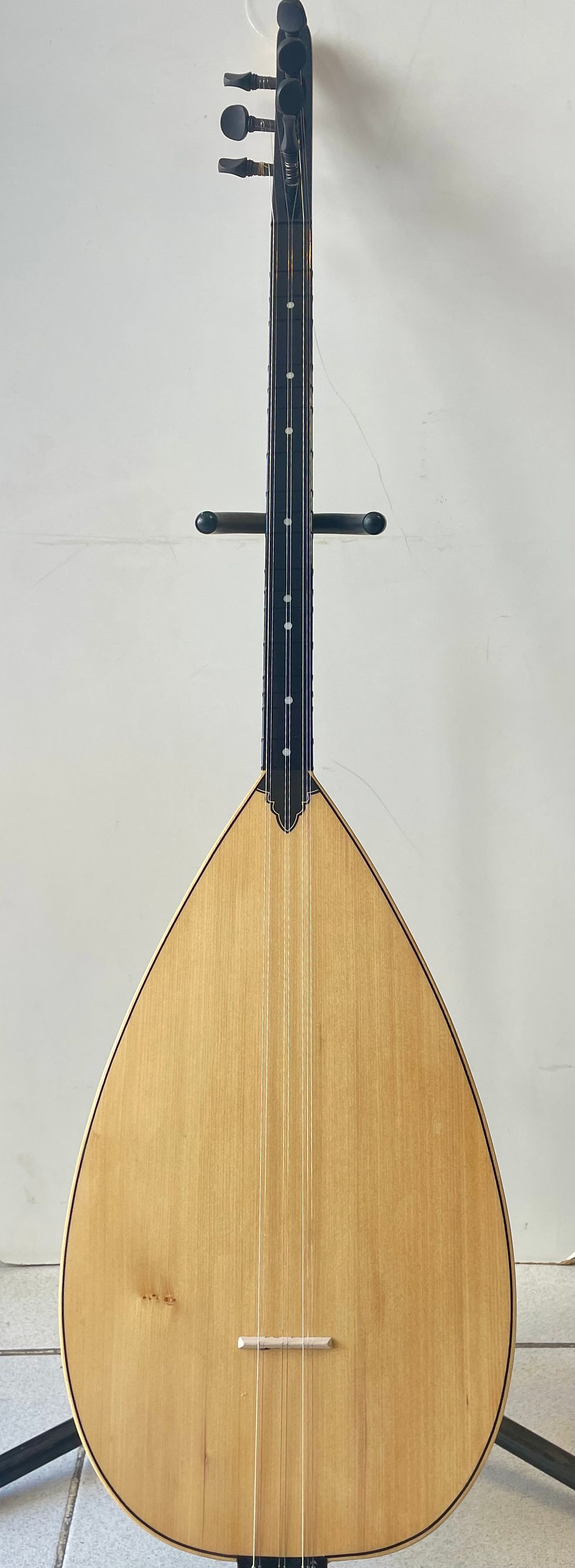 Küçük resim: Profesyonel Kısa Sap Dut Bağlama