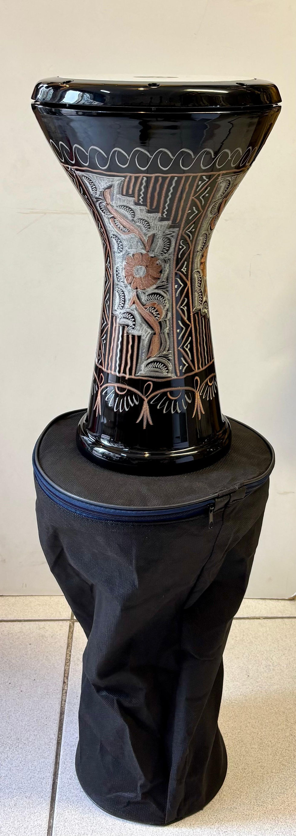 Küçük resim: İşlemeli Darbuka