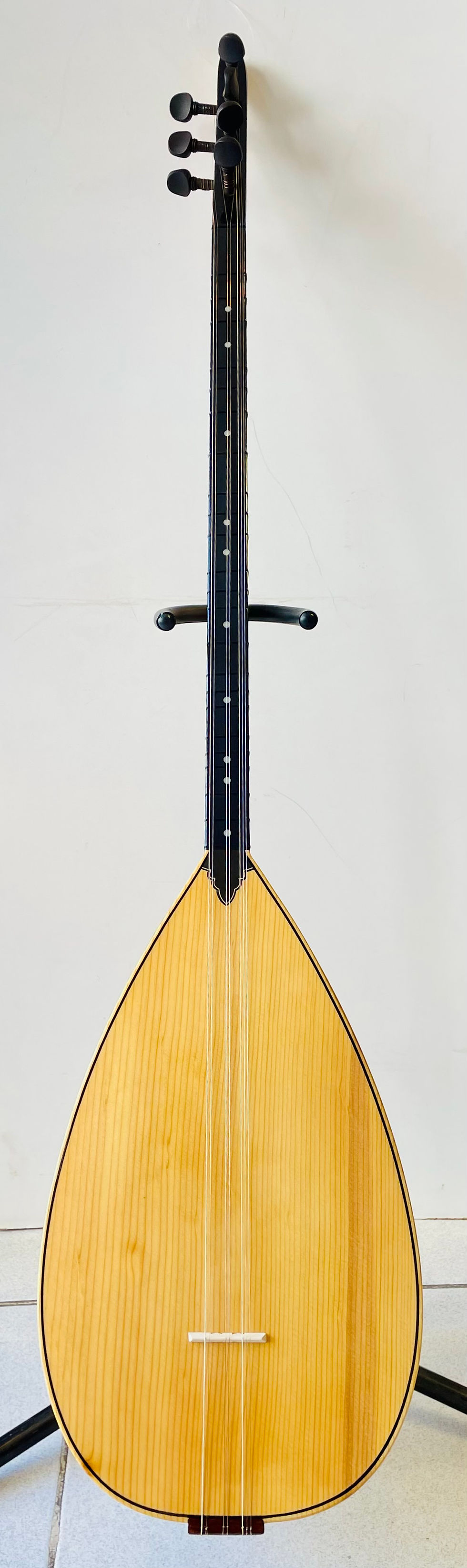 Küçük resim: Profesyonel Uzun Sap Dut Bağlama