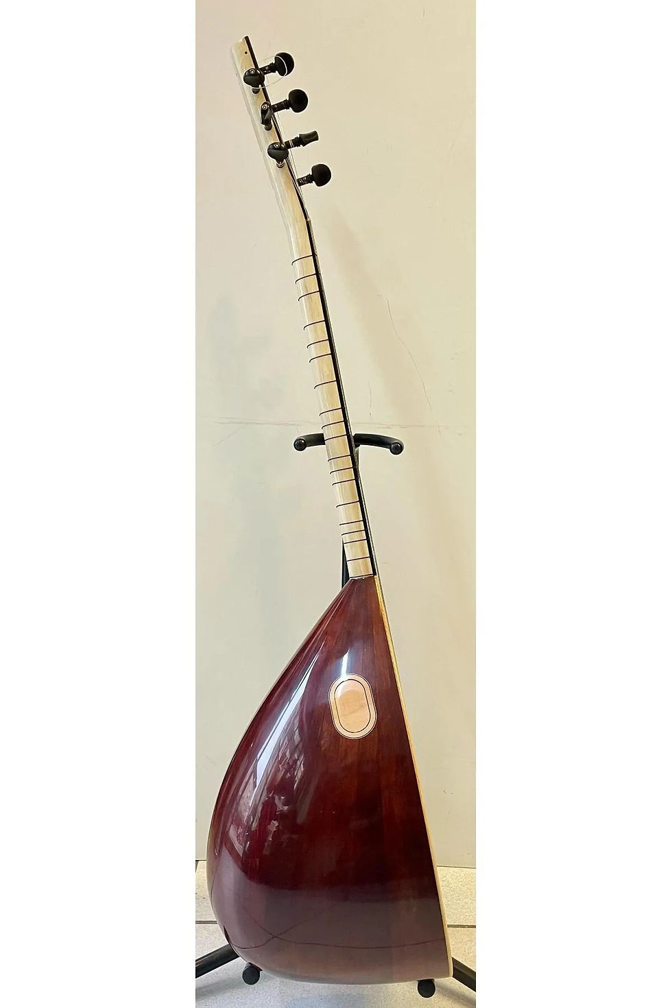 Küçük resim: Profesyonel Kısa Sap Ardıç Bağlama