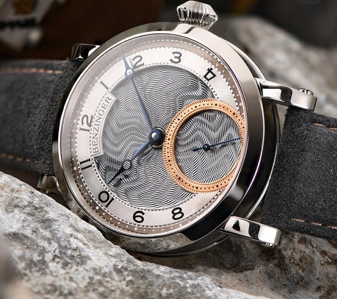 Benzinger Grey Moiré