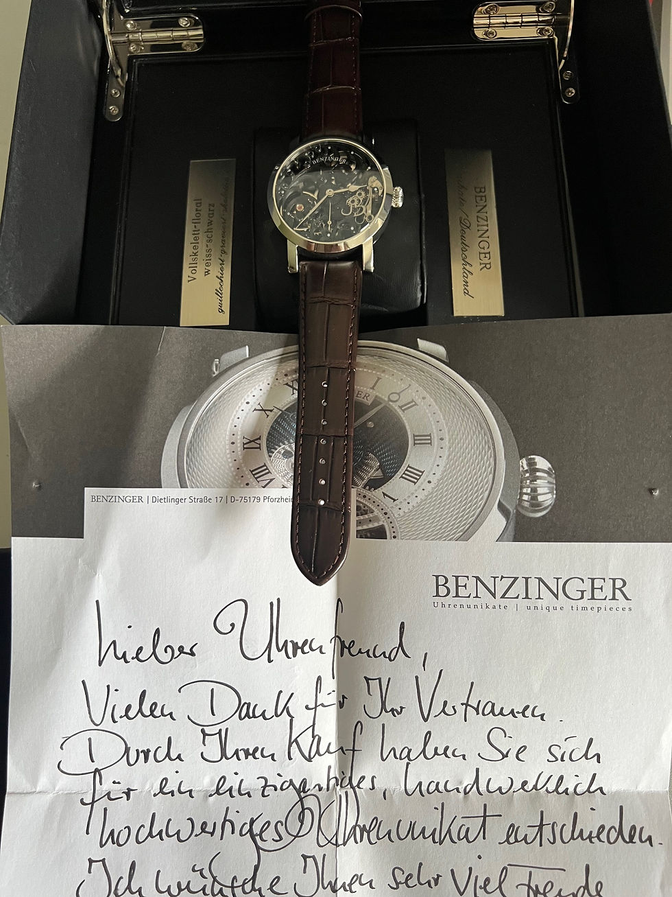 Miniaturbild: Benzinger Skelett Vollskelett Floral Black neue Revision August 2025 bei Benzing