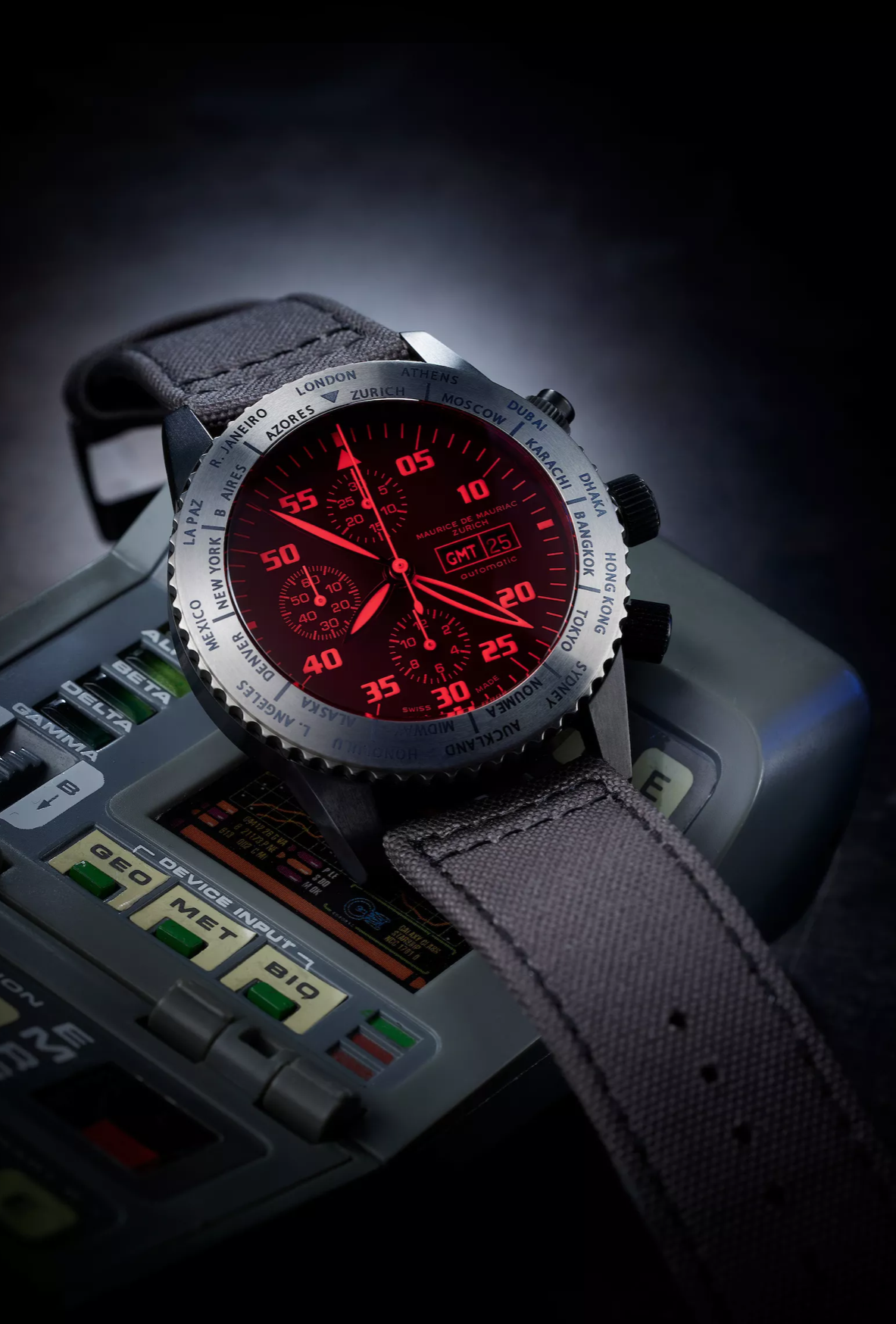 Maurice de Mauriac Chrono Modern Diver Travel Timer Titanium