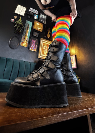 sole circus youtube foot fetish phoenix arizona worship session dominatrix model socks soles lick kiss