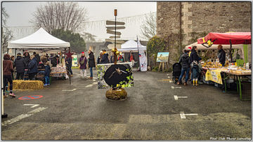 2025-12-20 Lanvallay-Le marché de Noel