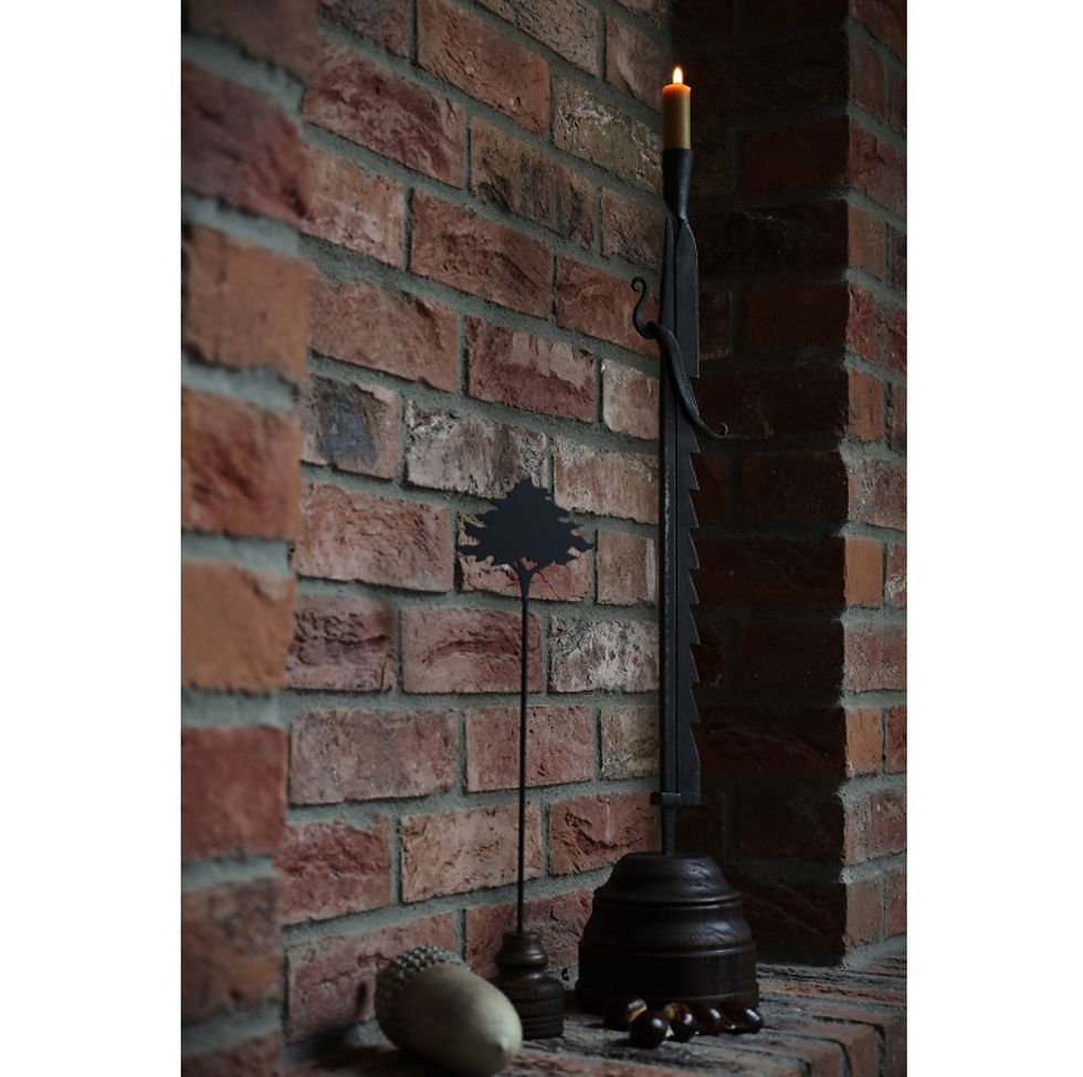 Thumbnail: Świecznik Stojący piłowy THE SAW