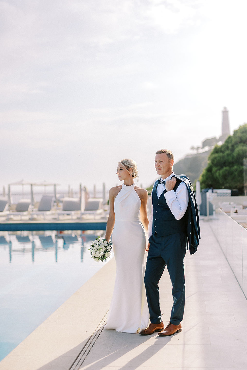 portrait éditorial de couple de mariés sur la Côte d'Azur