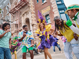 🎭 Universal Mardi Gras: International Flavors of Carnaval – The Top Must-Try Foods! 🎉🍽️