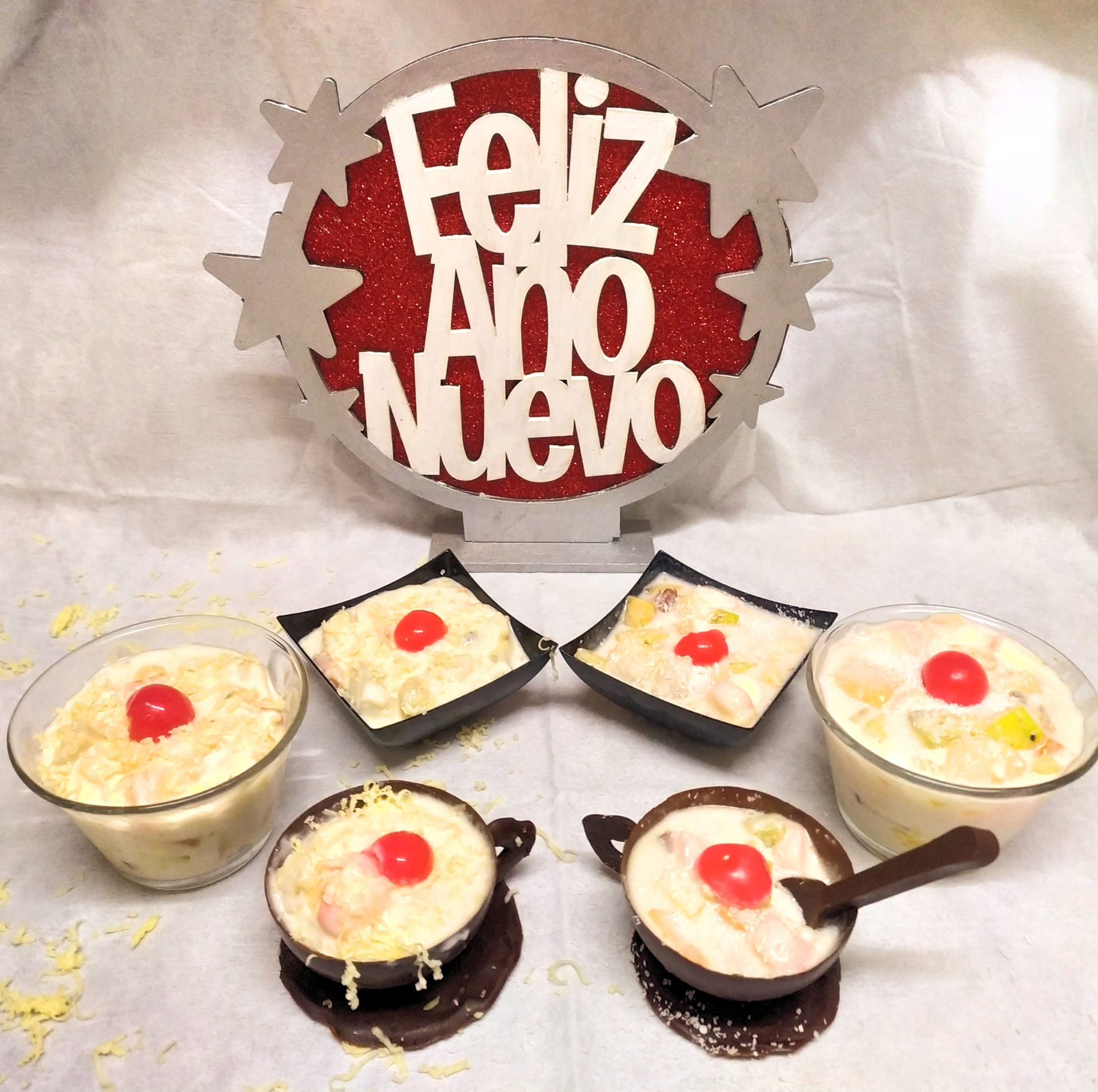 https://quesodbolareposteria.wixsite.com/qdbr/post/cóctel-de-frutas-navideño-2-versiones-vegano-y-con-queso-de-bola