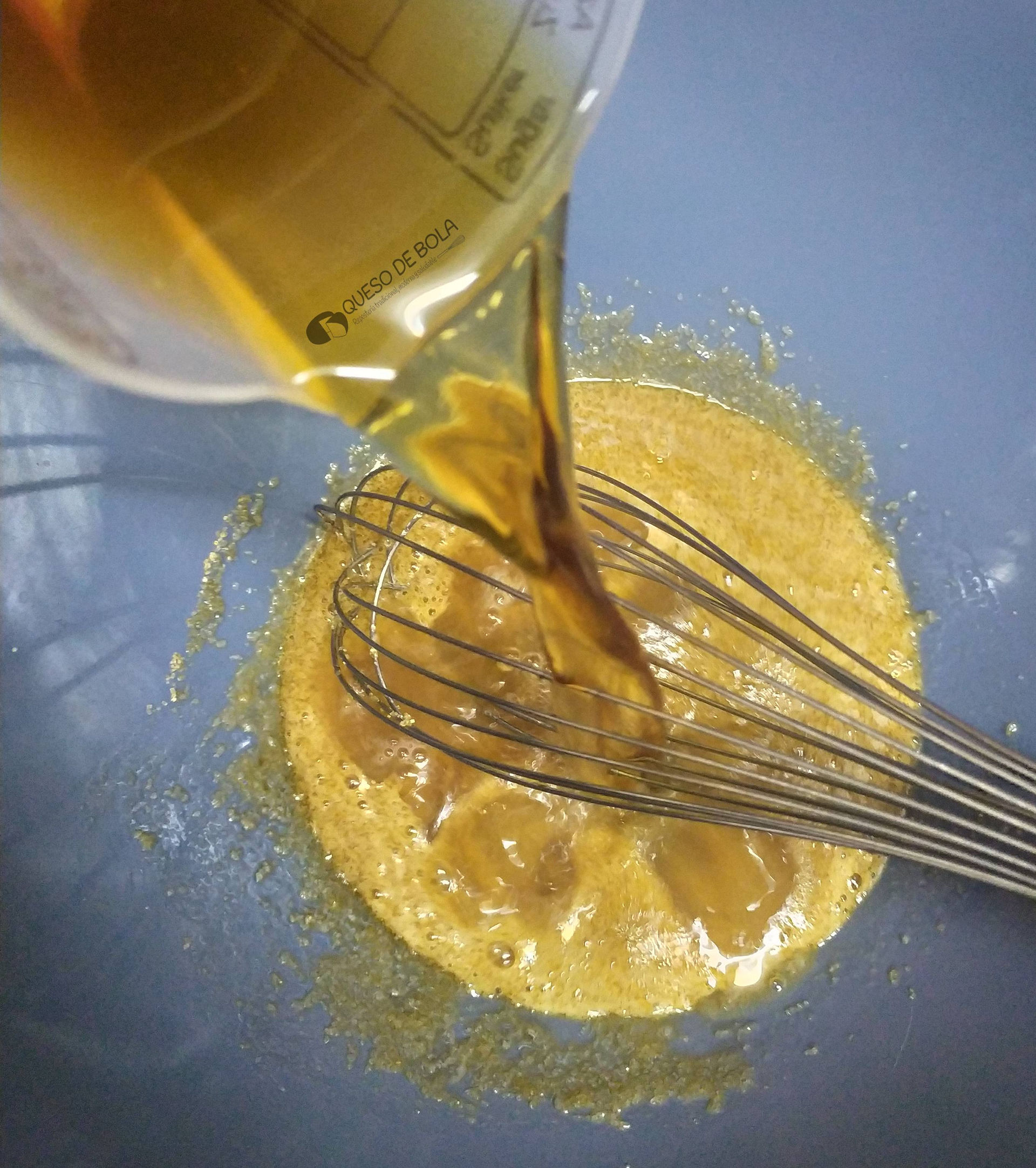 Agregando el té infusionado