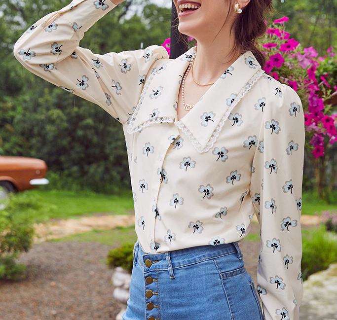 Thumbnail: Vintage floral print blouse women Casual long sleeve female top shirt v-neck