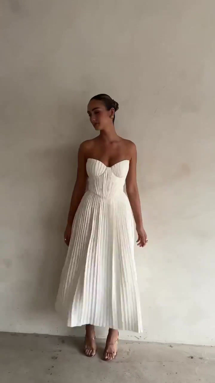 Миниатюра: Elegant Women Pleated Strapless Long Dress