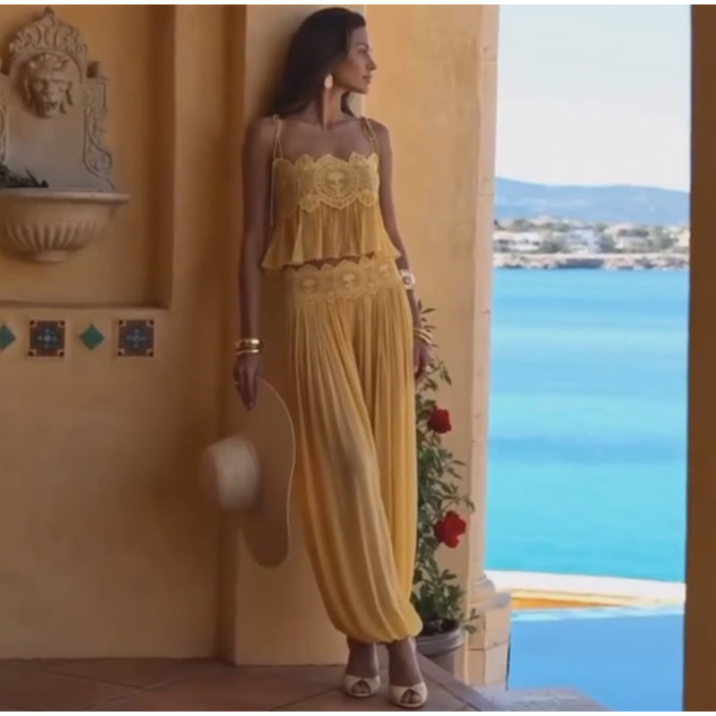 תמונה ממוזערת: Beach Lace Hollow Out Summer Pants Spaghetti Strap Crop Top Sets