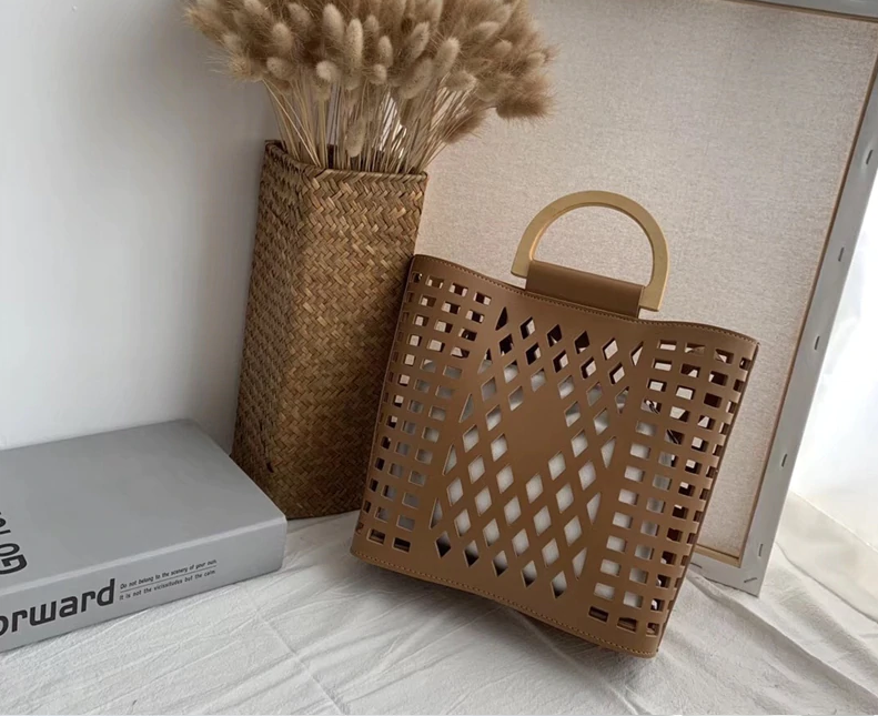 Thumbnail: Hollow Out Beach Bag Bolsa Feminina Wood handle tote bags PU leather shoulder ba
