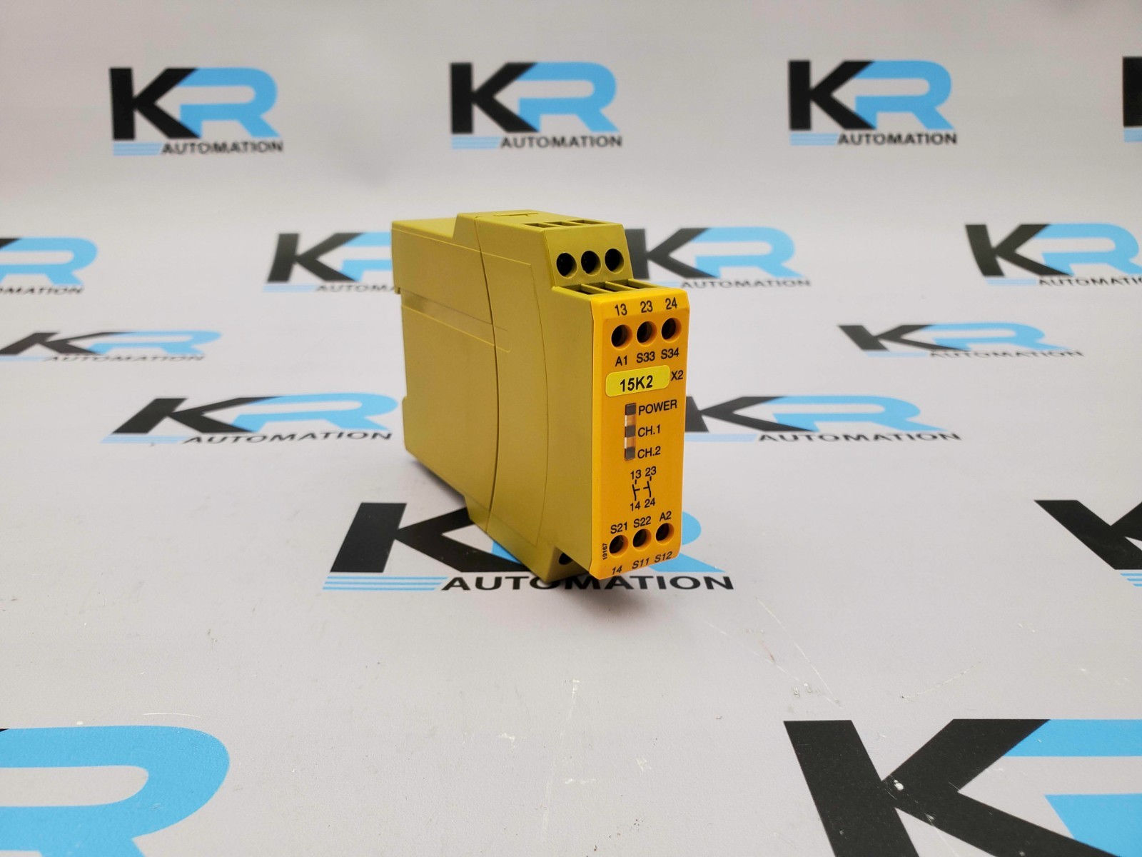 Pilz PNOZ X2 24VAC/DC 2n/o Safety Relay 24 VAC/DC 4-6A