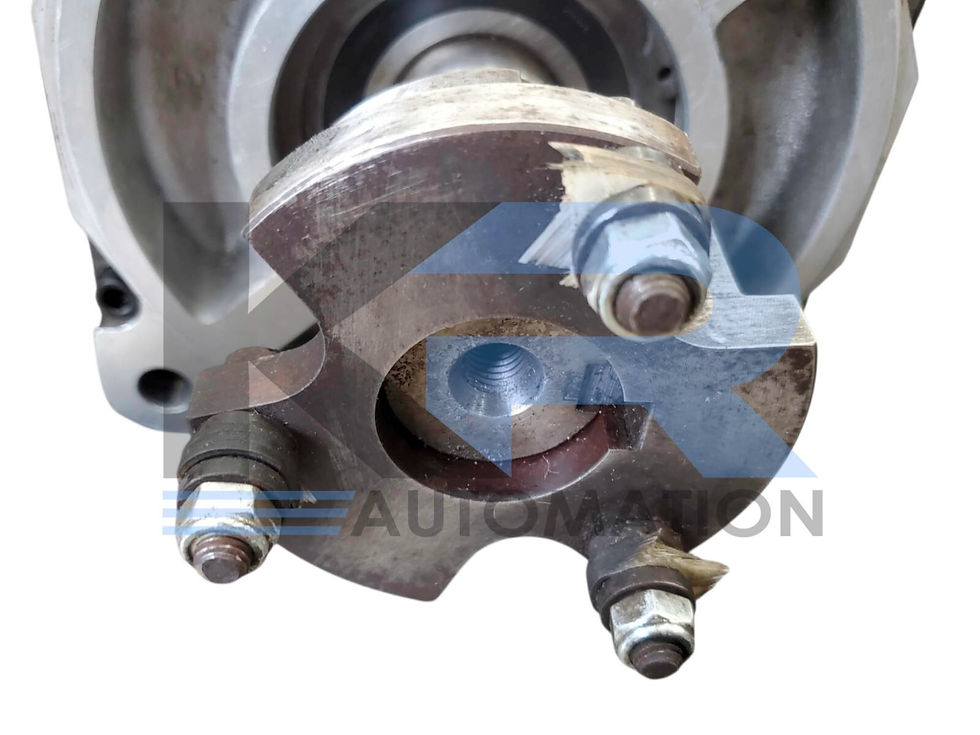 Thumbnail: Allen Bradley MPM-B2152F-MJ72AA Kinetix AC Servo Motor 480V 3Ph 7.91HP 4500RPM
