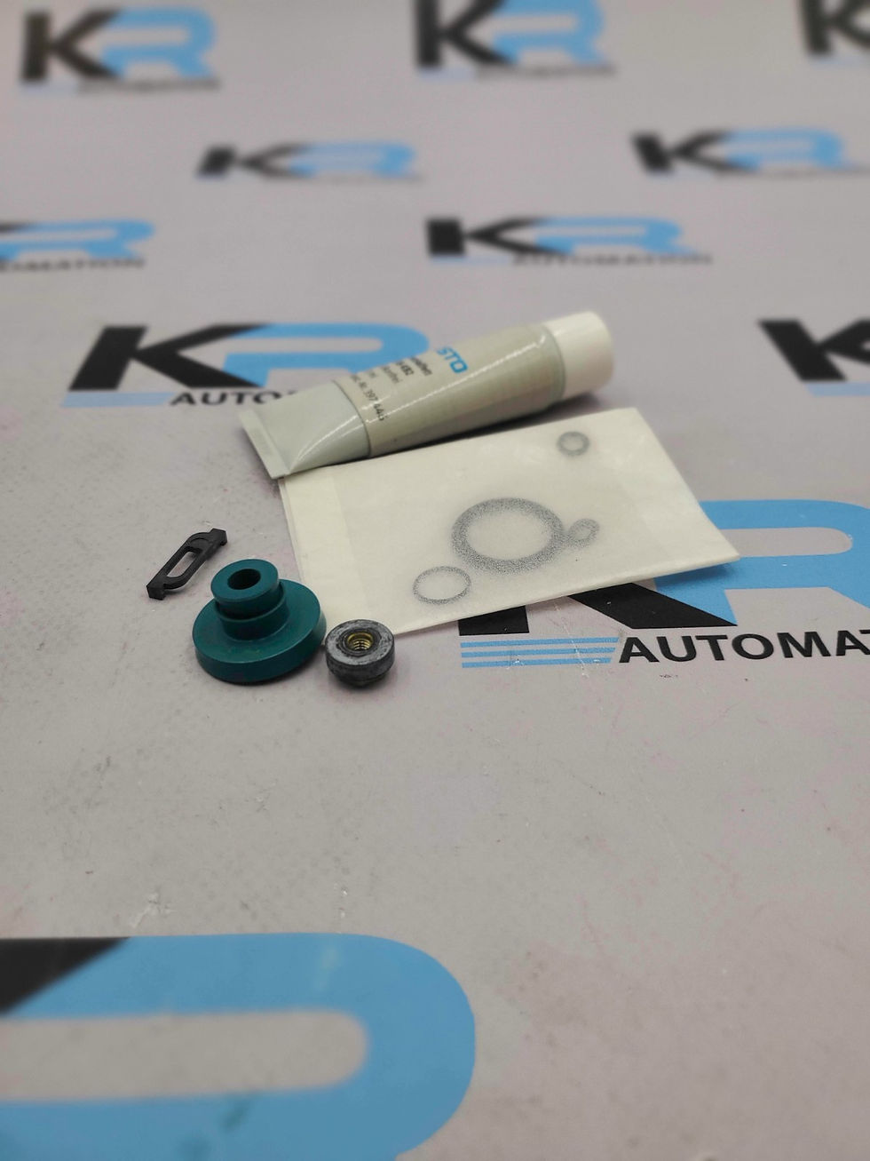 Thumbnail: Festo MFH-,VL/O-3-1/8B Valve Repair Kit / Wearing Parts 104206