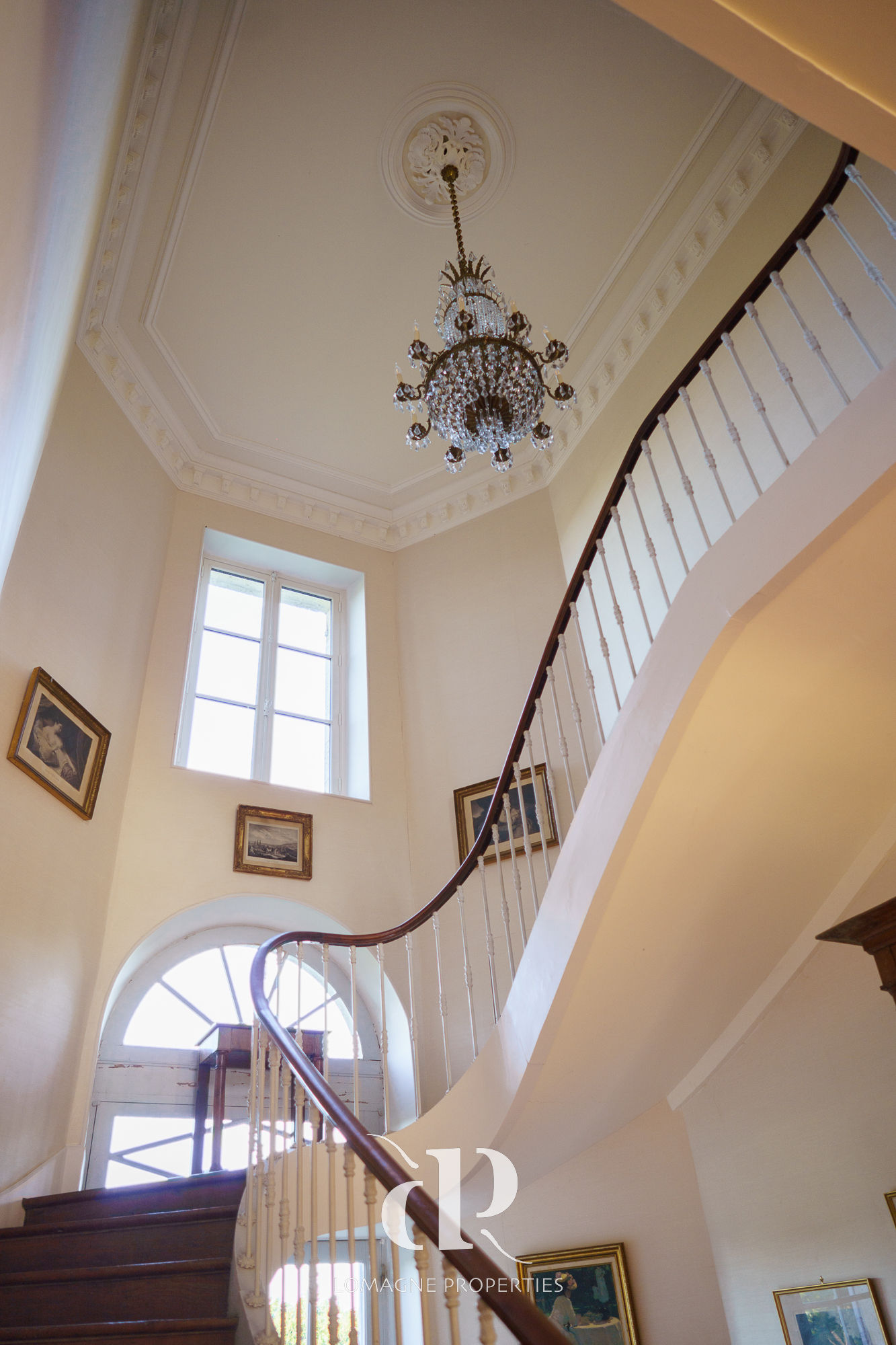 Historic Country Château with Guest House and Parkland in Occitanie, Gers (32) - Image 31