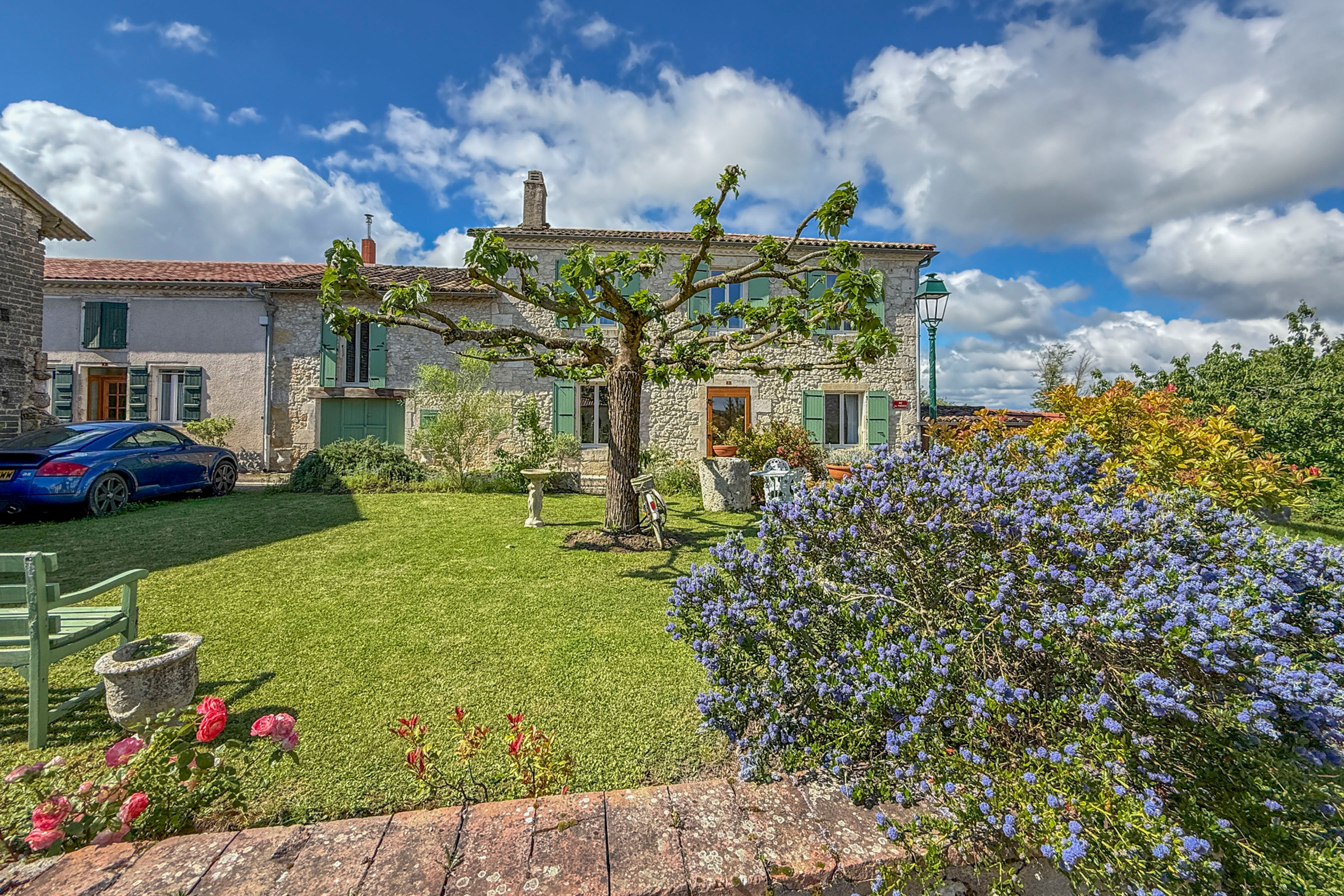 Bright adorable village home with Pyrenees views in Occitanie, Gers (32) - Image thumbnail