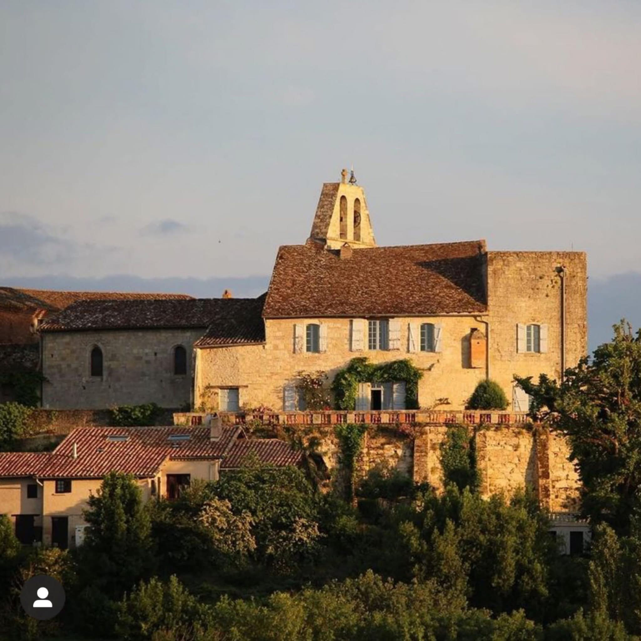 Château with panoramic views in the heart of Lomagne in Occitanie, Tarn (81) - Image thumbnail