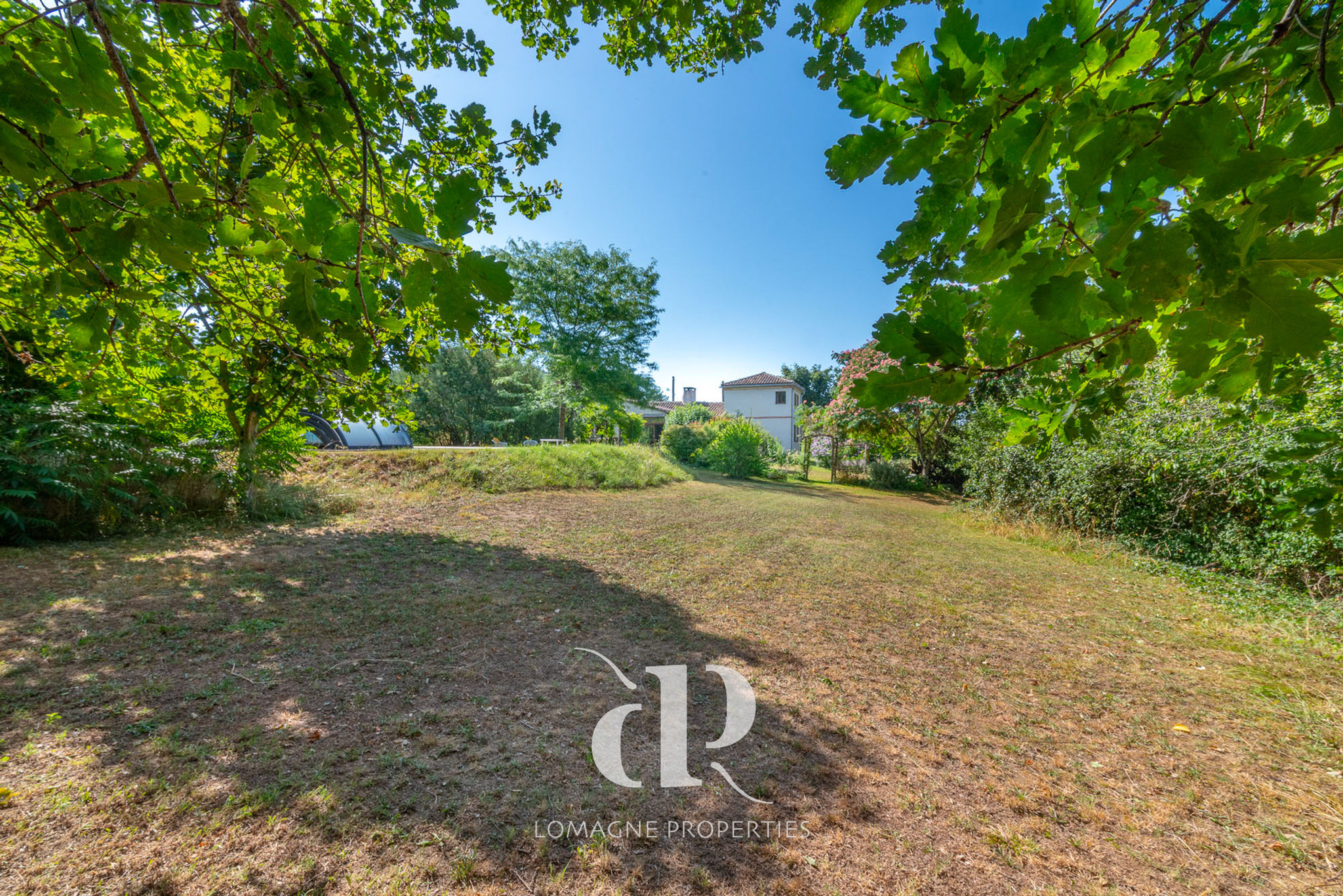Gardener’s paradise - with Pool, Privacy and Comfy living in Occitanie, Tarn (81) - Image 8