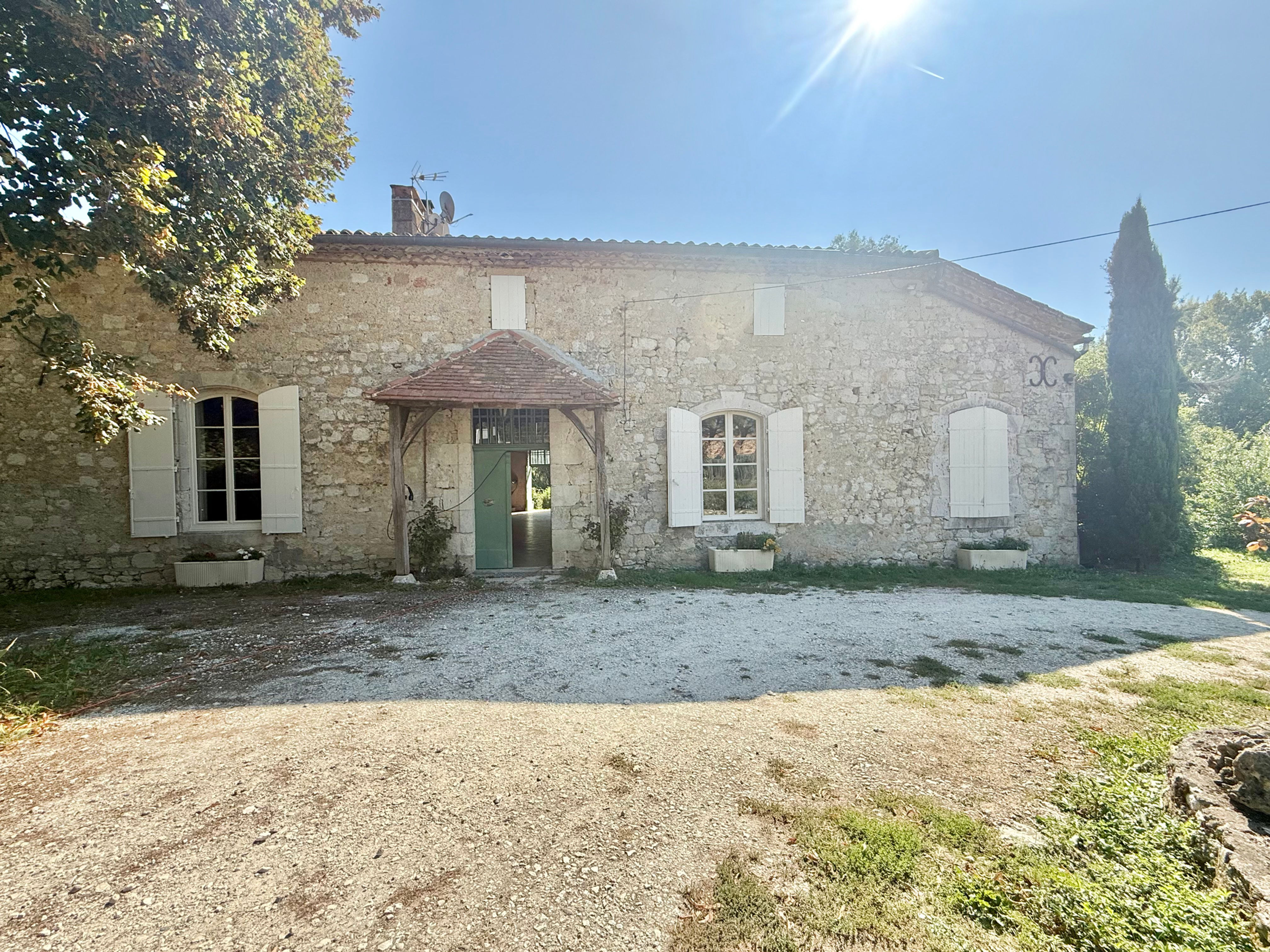 Character Hamlet Estate with Barn, Lake & Land in None, None - Image 3