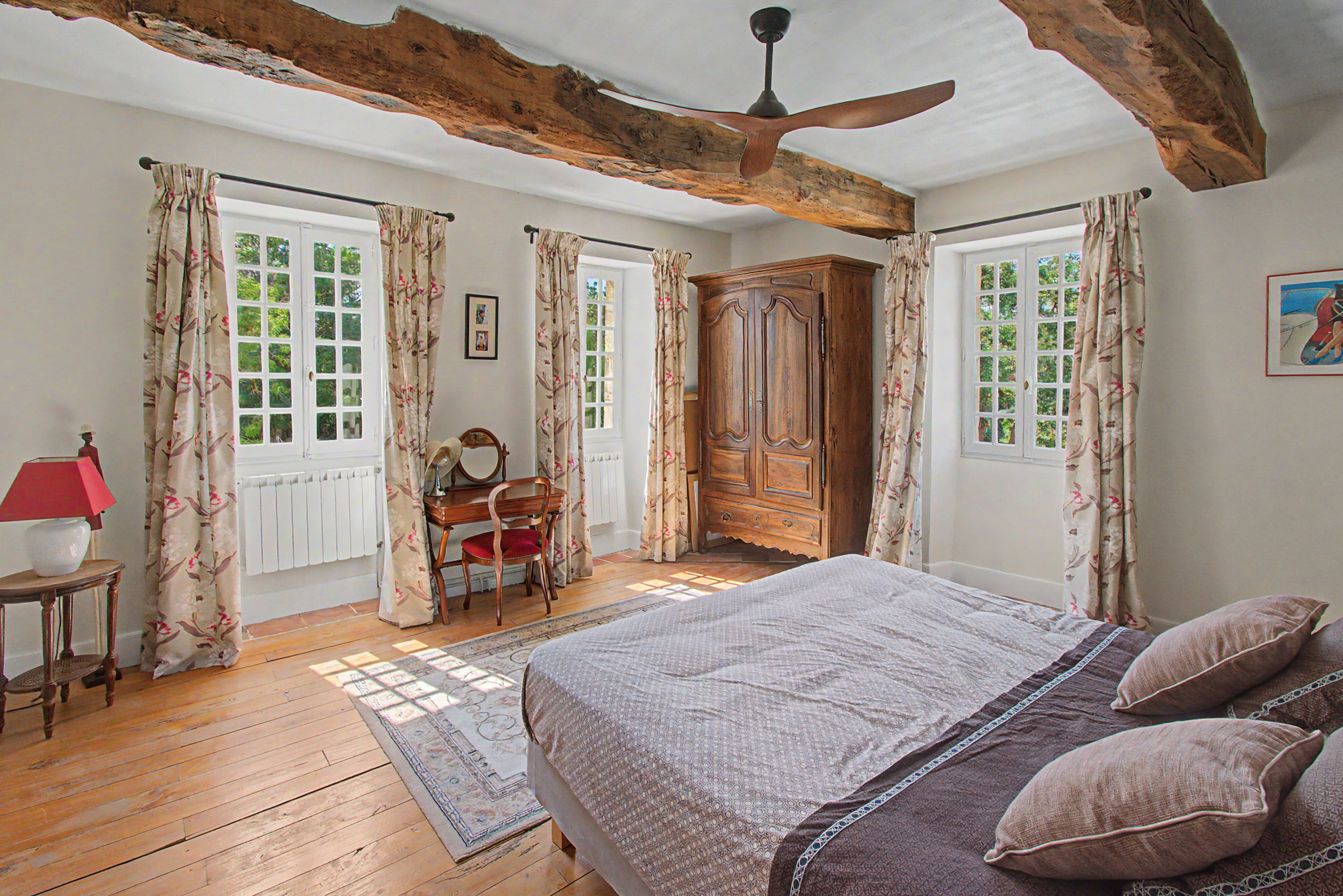 Elegant Gascon Estate with Pool and Guest Accommodation in None, None - Image 7