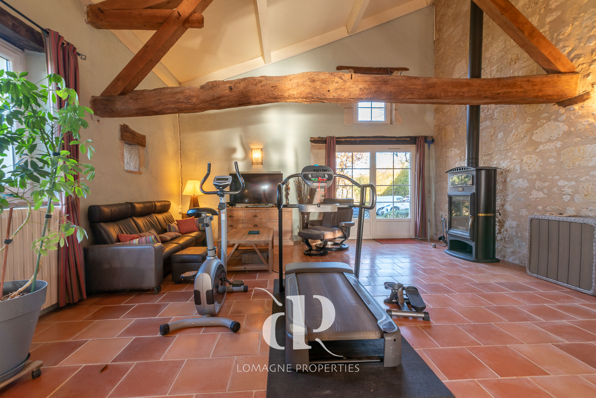 Authentic Gascony Home with Pool, Barn and Guest Cottage in Occitanie, Gers (32) - Image 14
