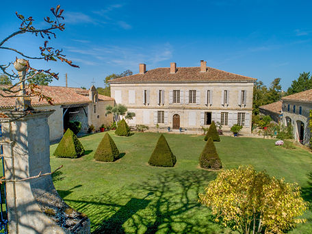 thumbnail picture of houses in south west france