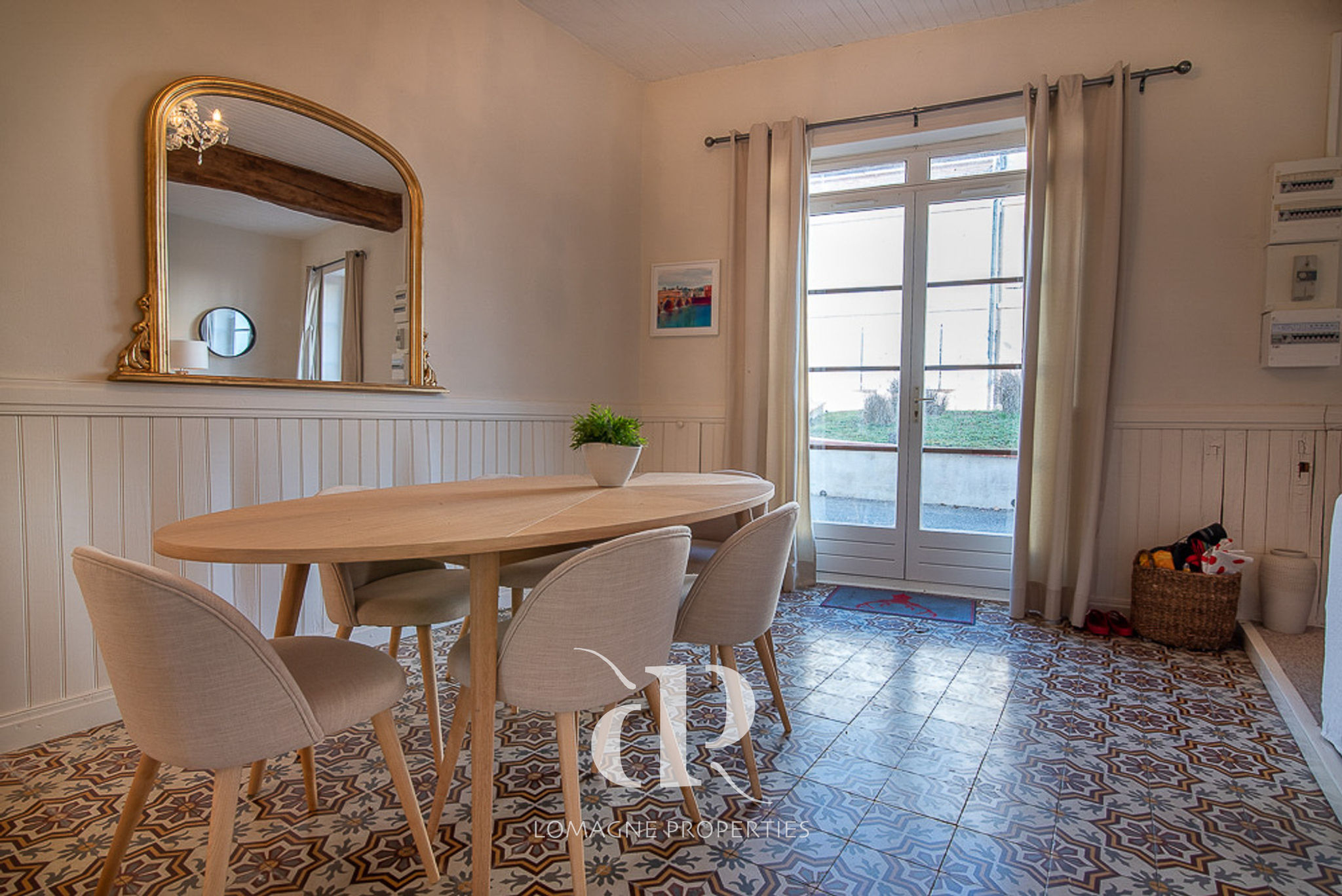 Spacious four bed village home with garden in None, None - Image 6