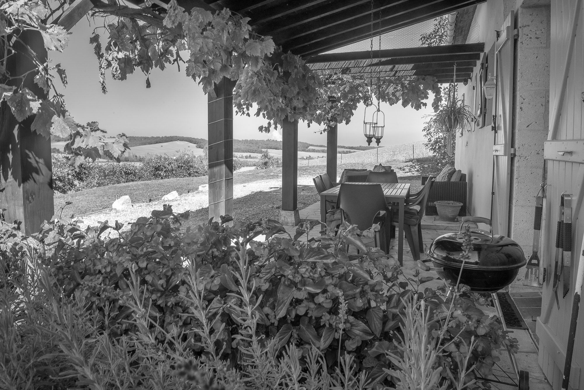 Charming Stone Holiday Home with Stunning Views in Occitanie, Tarn (81) - Image thumbnail