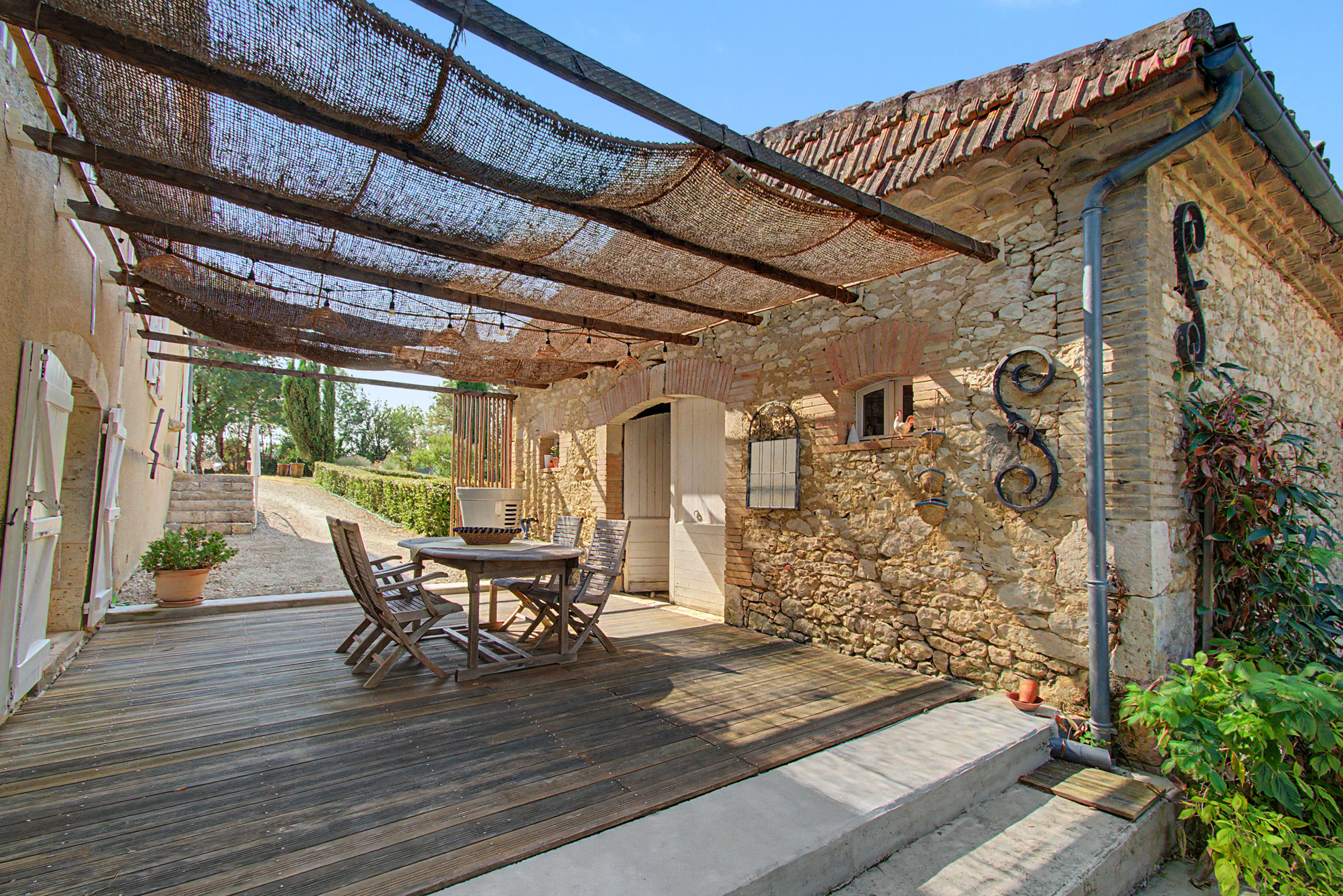 Elegant Gascon Estate with Pool and Guest Accommodation in None, None - Image 23