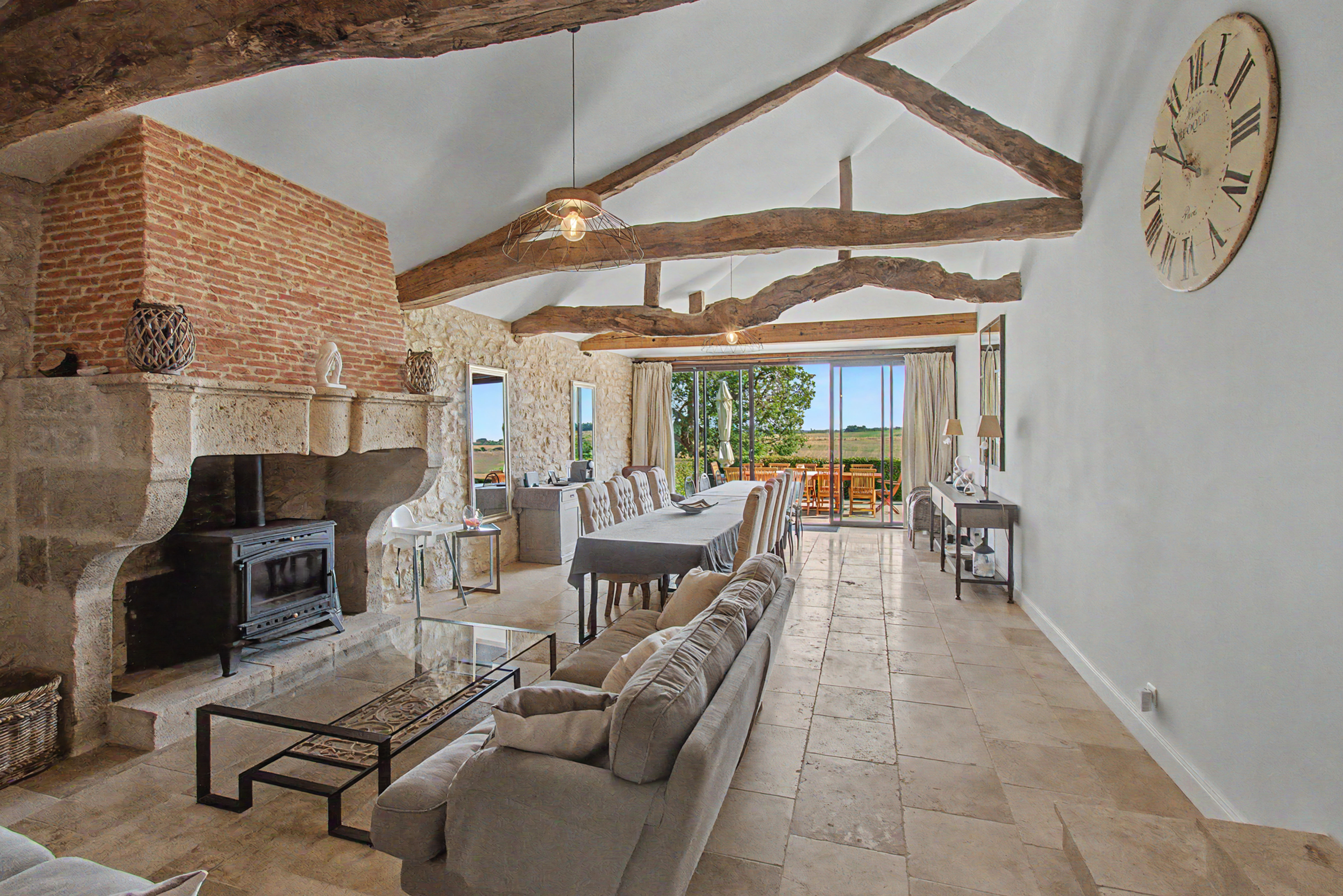 Elegant Gascon Estate with Pool and Guest Accommodation in None, None - Image 2