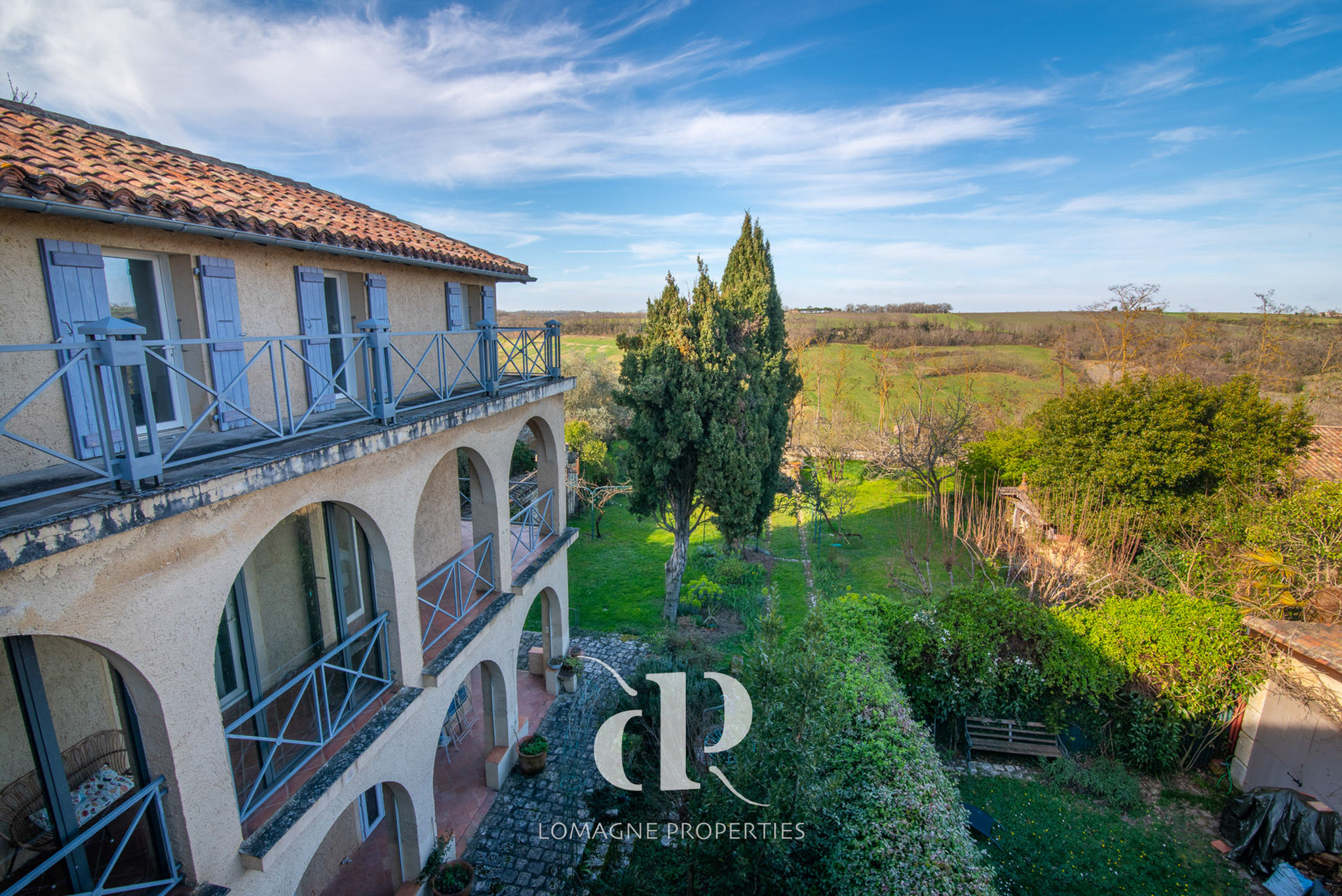 Lectoure townhouse with garden & views in Occitanie, Gers (32) - Image 33