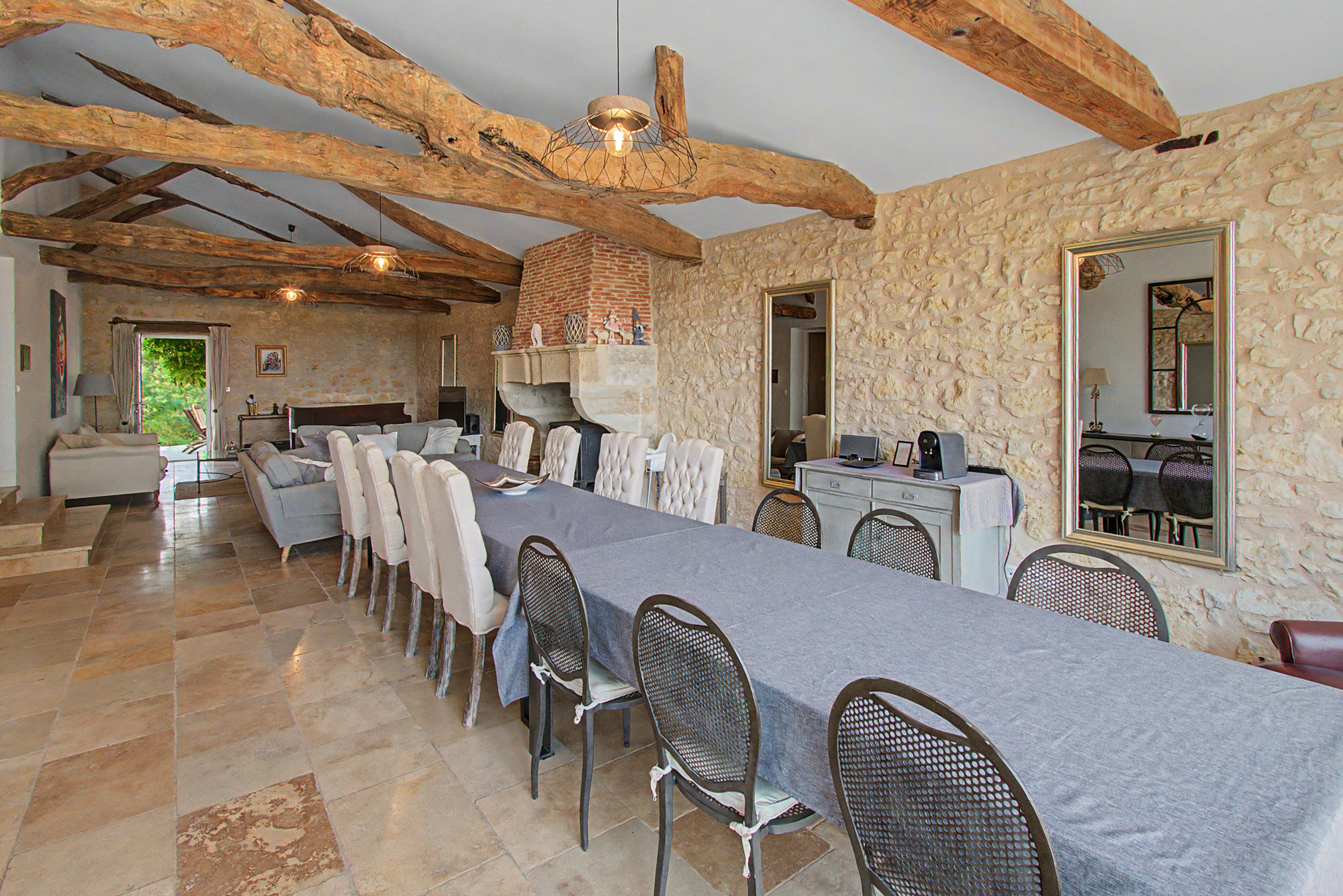 Elegant Gascon Estate with Pool and Guest Accommodation in None, None - Image 25
