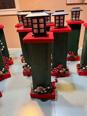 Holiday Light Post