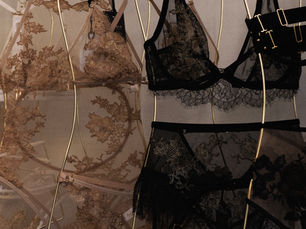 How to Choose Lingerie for Her Body Shape: A Man’s Guide