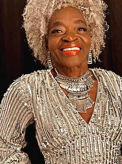 mama verna-fotor-2025080718414-CUT.png