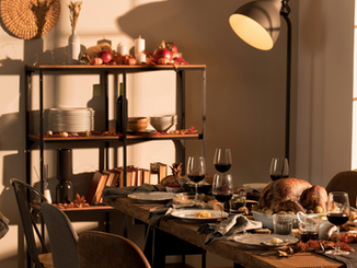 5 Space-Saving Tips for Hosting a Clutter-Free Thanksgiving Dinner at Home